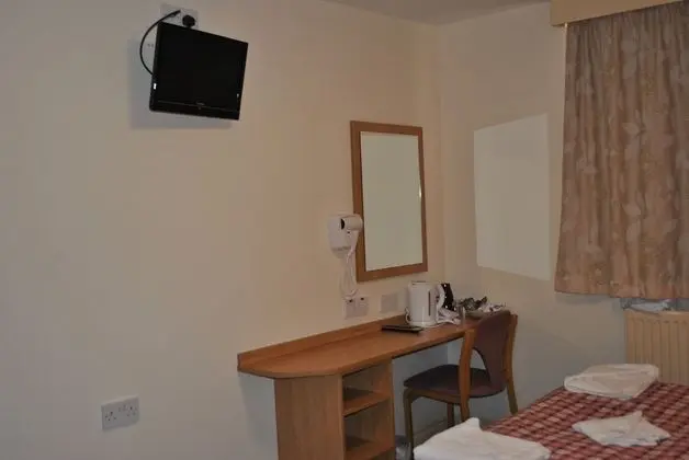 Tek Büyük Yataklı Oda