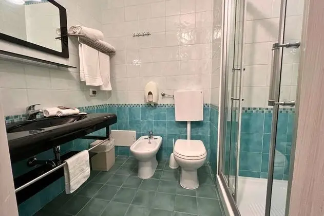 Standard Üç Kişilik Oda