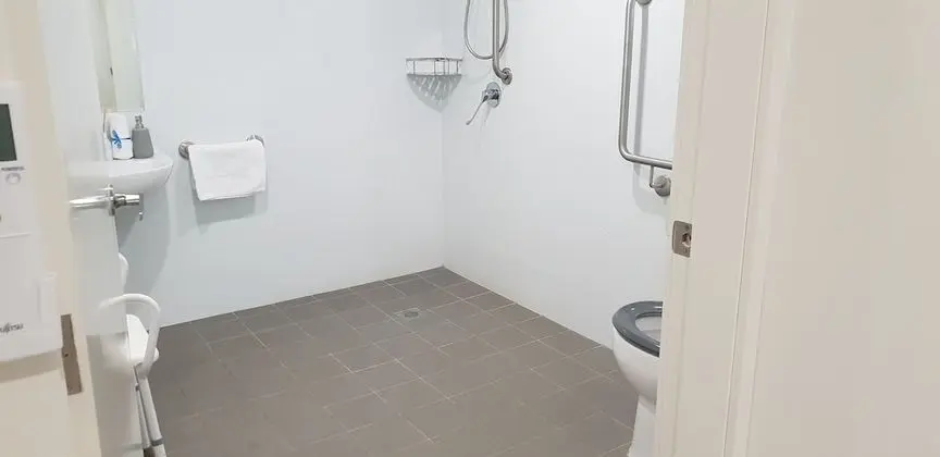 Deluxe Üç Kişilik Oda, Engellilere Uygun