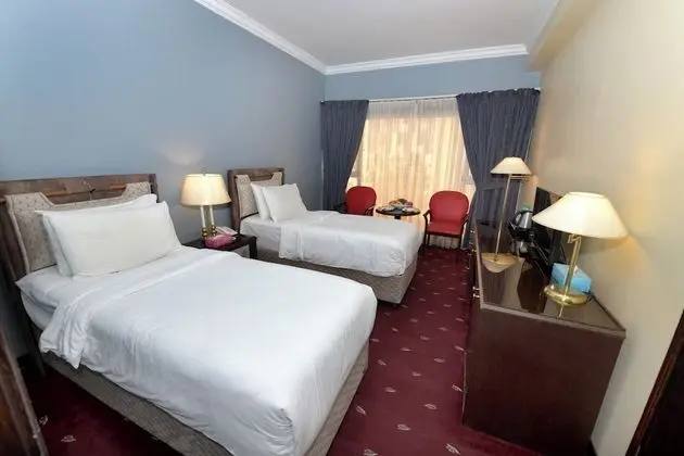 İki Ayrı Yataklı Oda, Şehir Manzaralı