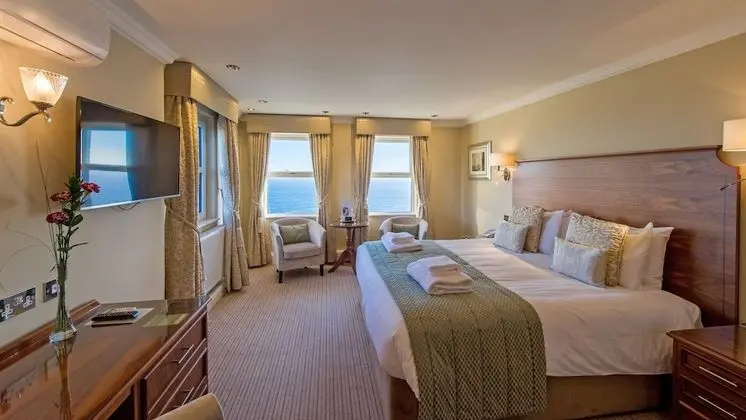 Deluxe Tek Büyük veya İki Ayrı Yataklı Oda, Deniz Manzaralı