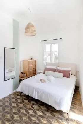 Carmel Beach House 1BR Suite w/ Roof 102