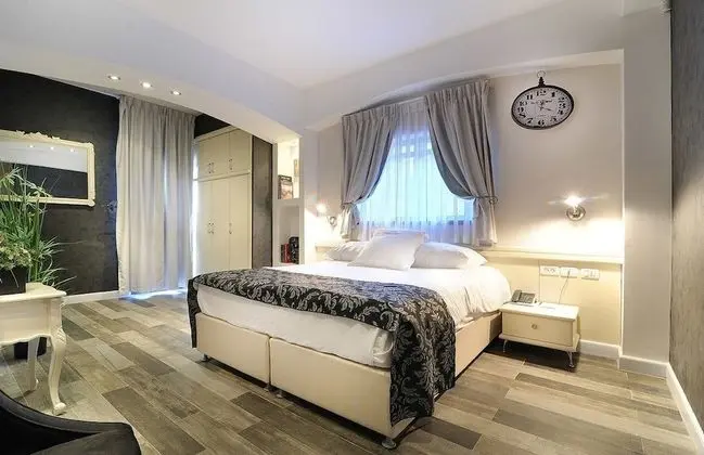 Deluxe Tek Büyük Yataklı Oda, Balkon