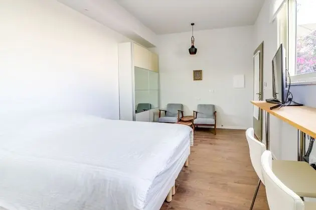 Stüdyo, Balkon