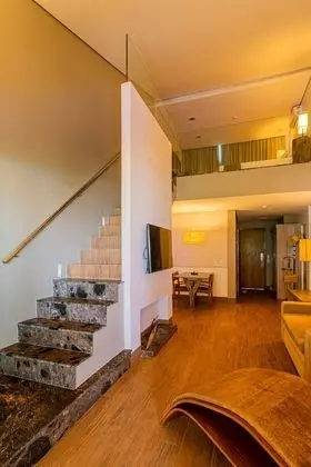 Çatı Katı (Loft), Sıcak Su Küveti