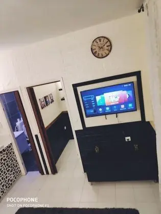 Tek Büyük veya İki Ayrı Yataklı Oda, 1 Yatak Odası