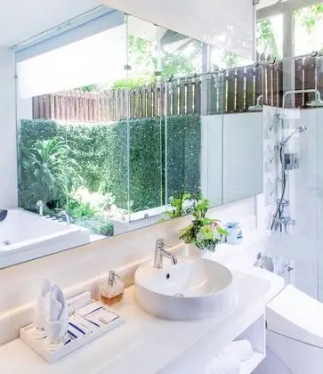 Deluxe Bungalov, 1 Yatak Odası, Havuz Manzaralı