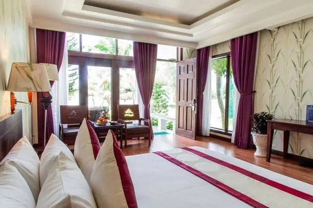 Deluxe Bungalov, 1 Yatak Odası, Havuz Manzaralı