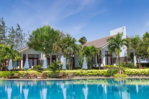 Deluxe Bungalov, 1 Yatak Odası, Havuz Manzaralı