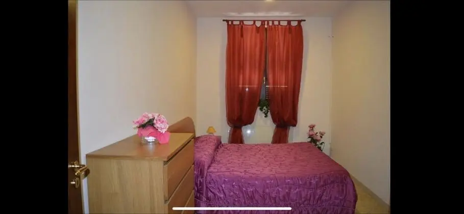 Standard Tek Büyük Yataklı Oda, Ortak Banyo