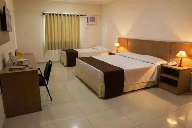 Standard Dört Kişilik Oda, Sigara İçilmez