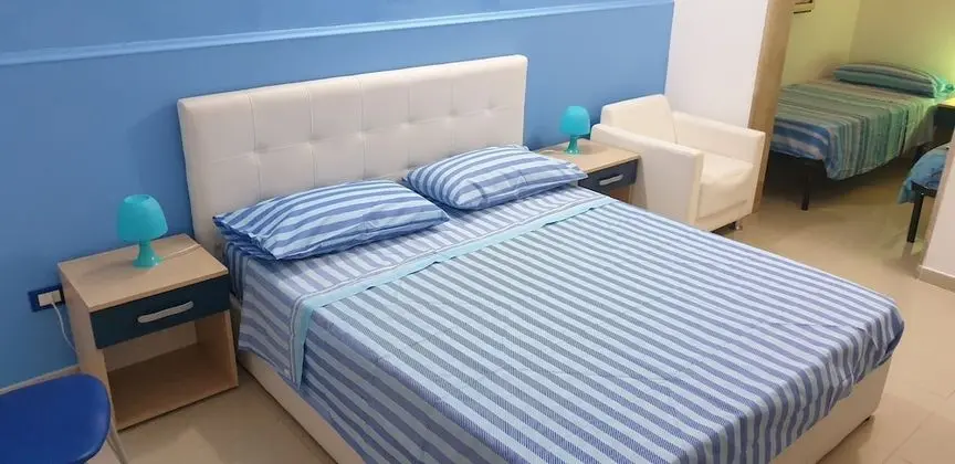 Standard Tek Büyük Yataklı Oda (Blu)