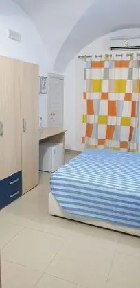 Standard Tek Büyük Yataklı Oda (Blu)