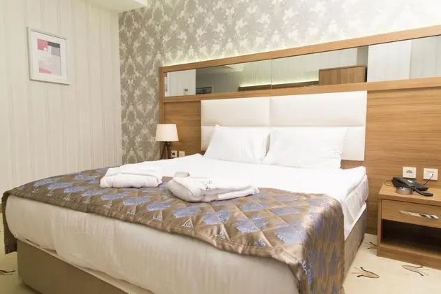 Standart Oda, Şehir Manzaralı