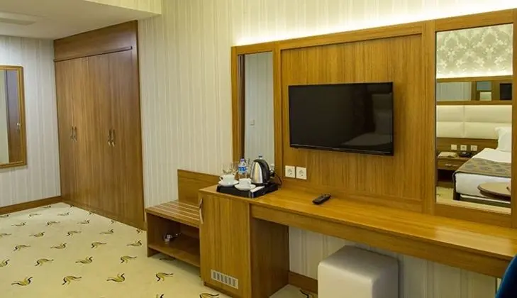 Standart Oda, Şehir Manzaralı
