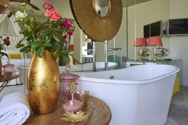 Luxury Süit, Manzaralı