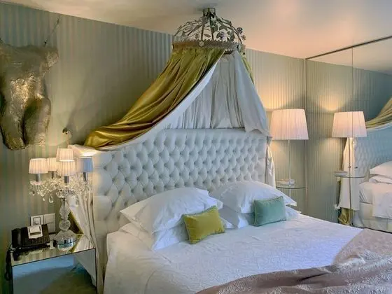 Luxury Süit, Manzaralı