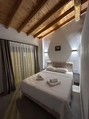 Standart Oda, Avlu Manzaralı