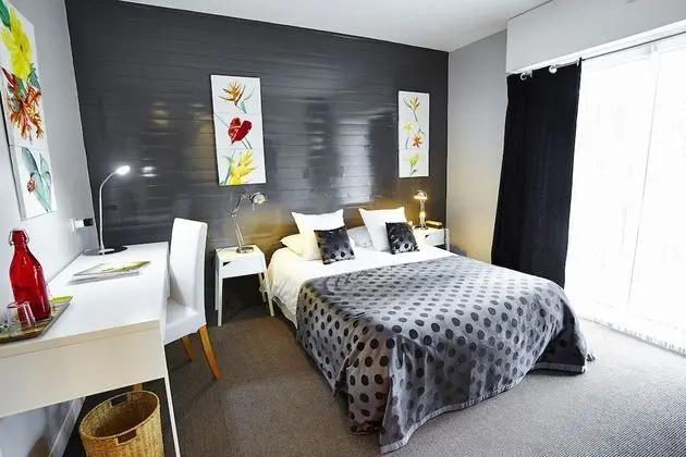 Superior Tek Büyük veya İki Ayrı Yataklı Oda