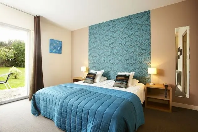 Superior Tek Büyük veya İki Ayrı Yataklı Oda