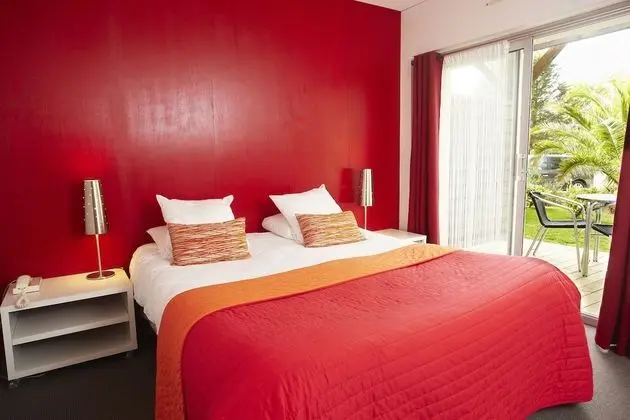 Superior Tek Büyük veya İki Ayrı Yataklı Oda