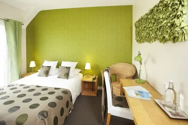 Superior Tek Büyük veya İki Ayrı Yataklı Oda