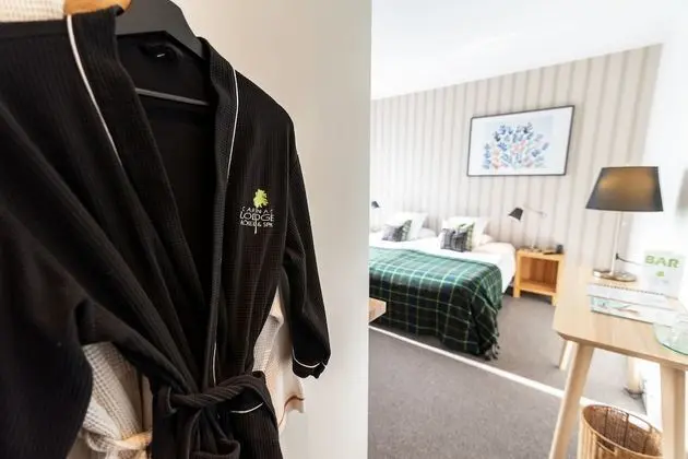 Superior Tek Büyük veya İki Ayrı Yataklı Oda