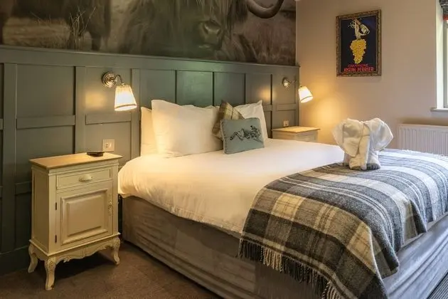 Classic Tek Büyük Yataklı Oda