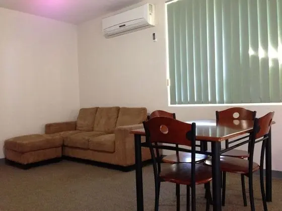 Standard Apart Daire, 2 Yatak Odası, Mutfak (apartment)