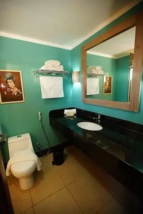 Deluxe Süit, Havuz Manzaralı