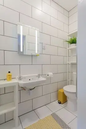 Bungalov, Banyolu/Duşlu