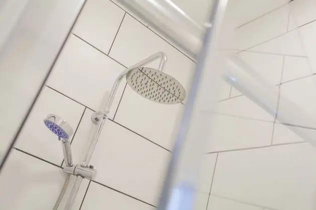 Bungalov, Banyolu/Duşlu