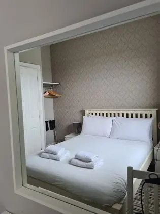 Economy Tek Büyük Yataklı Oda