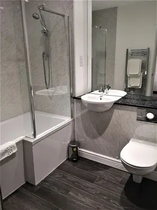 Tek Büyük Yataklı Oda, Balkon, Deniz Manzaralı