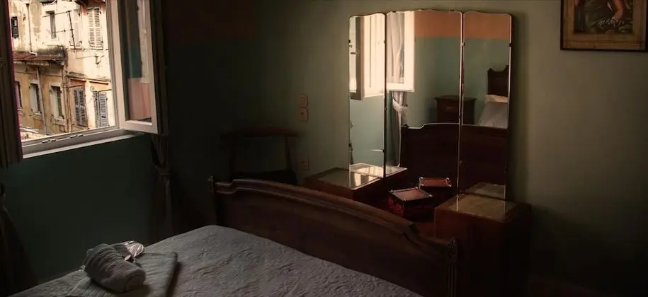 Design Tek Büyük Yataklı Oda (Mio Caro)