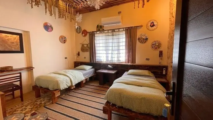 Design Tek Büyük veya İki Ayrı Yataklı Oda