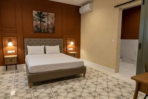 Comfort Tek Büyük Yataklı Oda