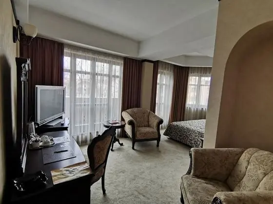 Standard Tek Büyük Yataklı Oda