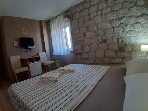 Tek Büyük Yataklı Oda, Şehir Manzaralı