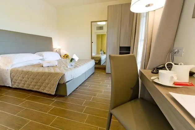 Tek Büyük Yataklı Oda