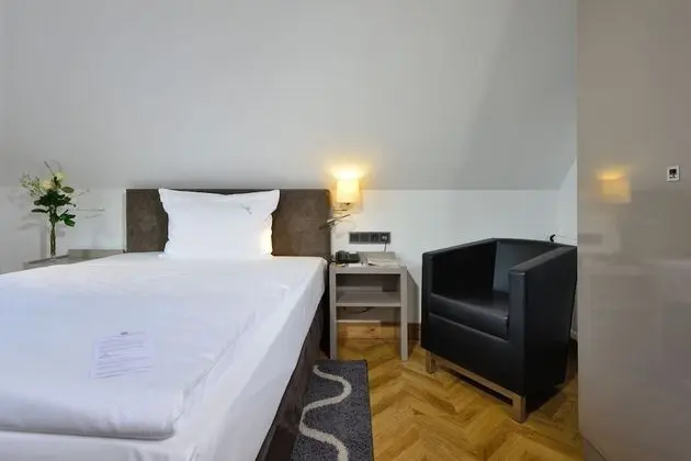 Business Tek Kişilik Oda