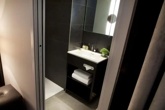 Standard Tek Büyük Yataklı Oda, 1 Çift Kişilik Yatak (Shower)