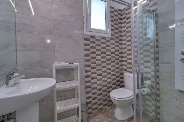 Apart Daire, 2 Yatak Odası (2)