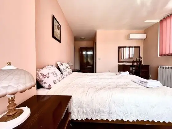 Standard Tek Büyük veya İki Ayrı Yataklı Oda, Balkon, Dağ Manzaralı