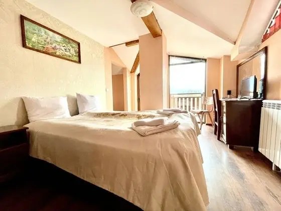 Standard Tek Büyük veya İki Ayrı Yataklı Oda, Balkon, Dağ Manzaralı