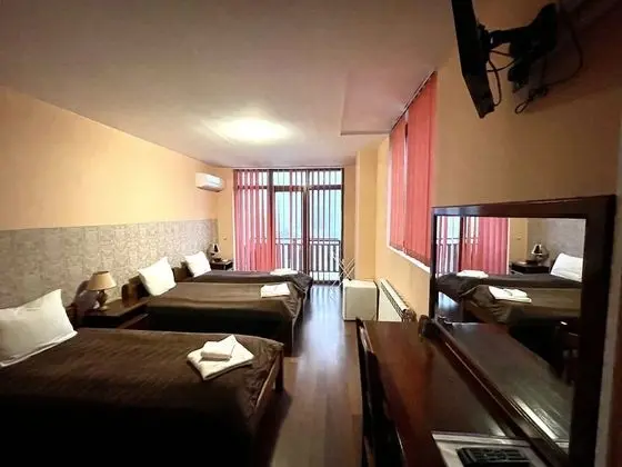 Standard Üç Kişilik Oda, Balkon, Dağ Manzaralı (+extra bed)