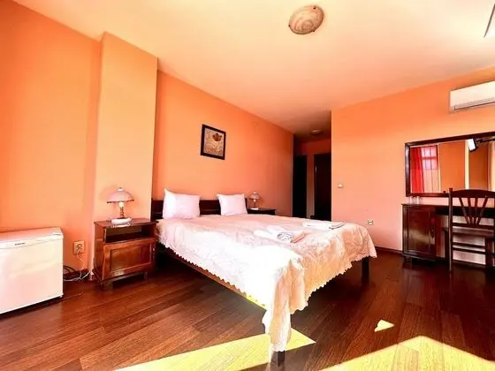 Standard Üç Kişilik Oda, Balkon, Dağ Manzaralı (+extra bed)