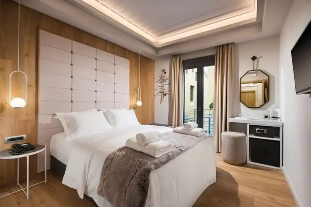 Deluxe Tek Büyük Yataklı Oda