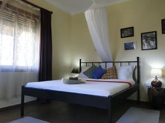 Tek Büyük Yataklı Oda, Göl Manzaralı (Room1)