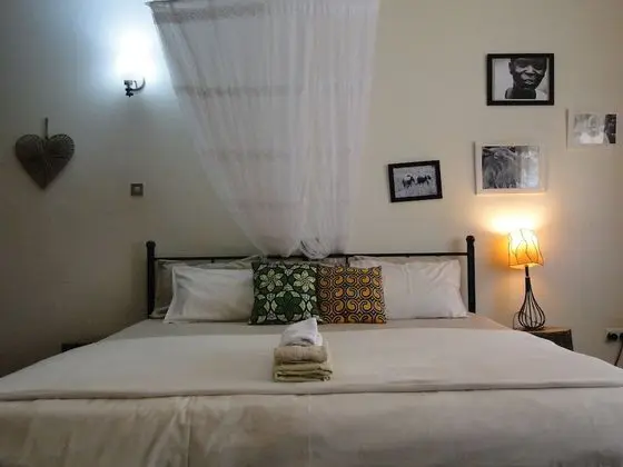 Tek Büyük Yataklı Oda, Göl Manzaralı (Room1)